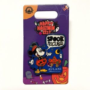 Disney Aulani Exclusive 2022 Halloween Mickey Trading Pin NWT